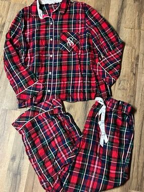 Victoria's Secret 2 Piece Pajama Set Red Plaid Button Down Lightweight Small